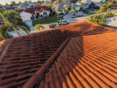 HOA Letter for a Dirty Roof? What to Do in Charlotte County